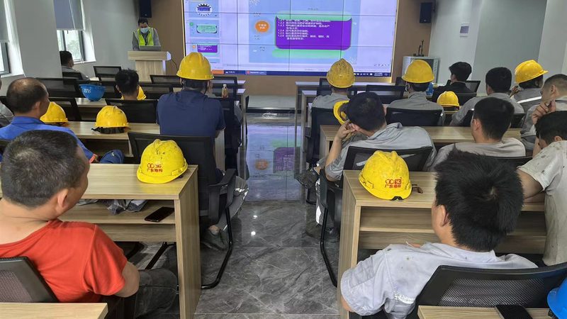 在电工培训加盟过程中，要避免以下误区：