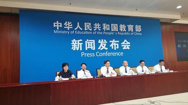 保育员培训教材如何选？揭秘教材背后的关键要素**